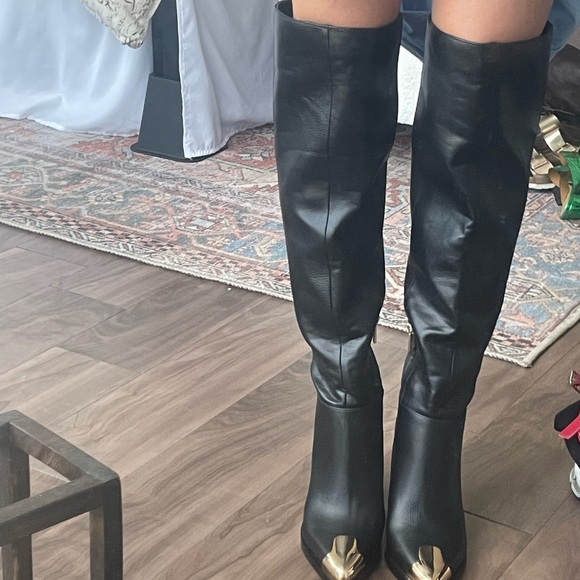Jessica Simpson over the knee leather boots with gold toe - Picture 2 of 2